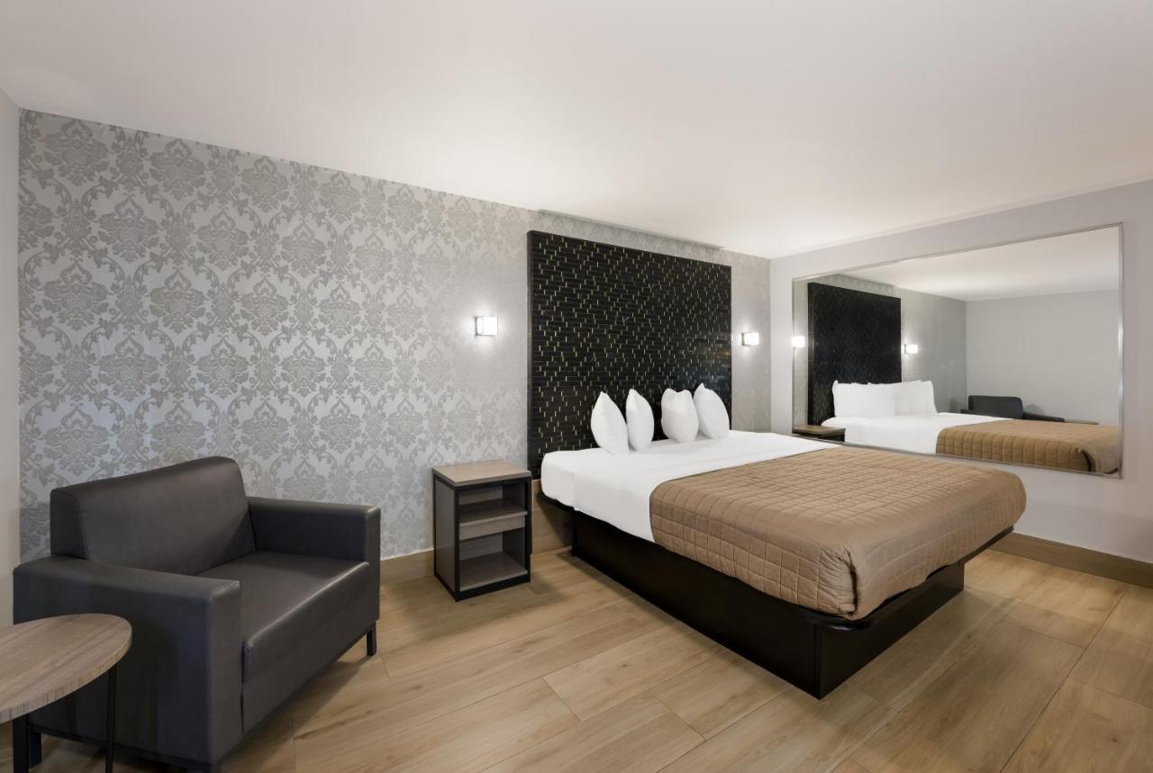 Essence Express Hotel